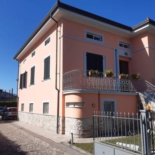 Bnb Villa Melany Vicino Centro ルッカ エクステリア 写真